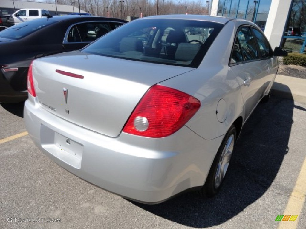 2009 G6 Sedan - Quicksilver Metallic / Ebony photo #2