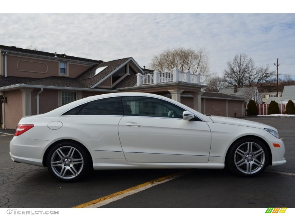 2010 E 550 Coupe - Diamond White Metallic / Black photo #8