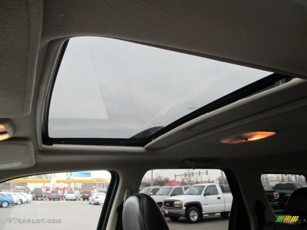 2005 Mariner V6 Premier 4WD - Black / Black photo #19