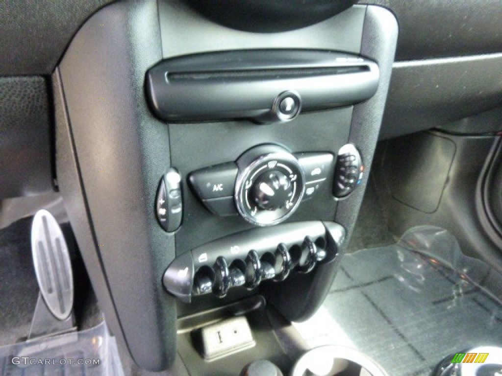 2013 Cooper S Clubman - Spice Orange Metallic / Carbon Black photo #15