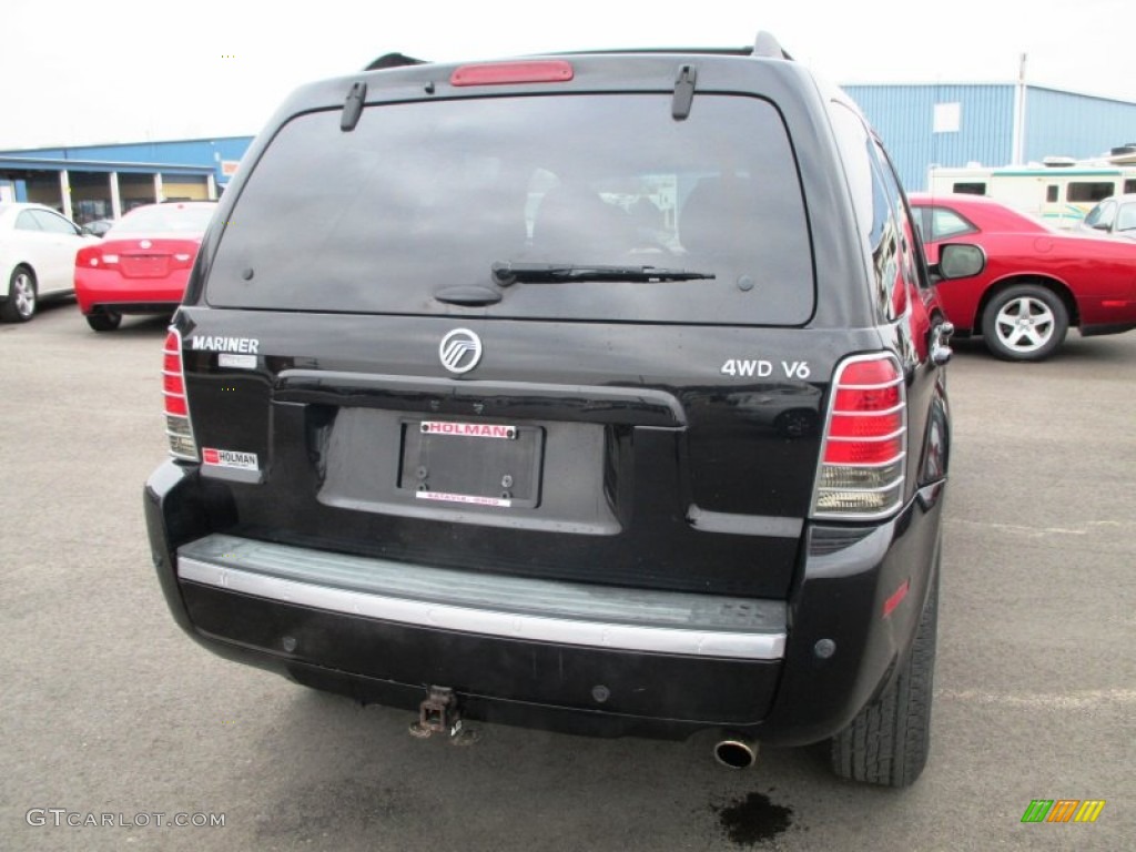 2005 Mariner V6 Premier 4WD - Black / Black photo #27