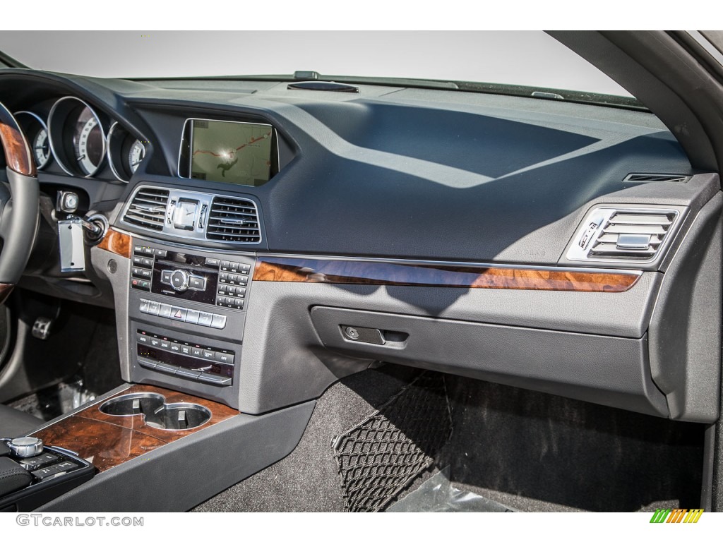 2014 E 550 Cabriolet - Black / Black photo #8