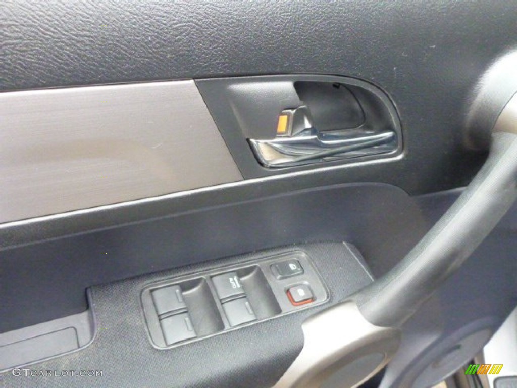 2011 CR-V SE 4WD - Polished Metal Metallic / Black photo #19