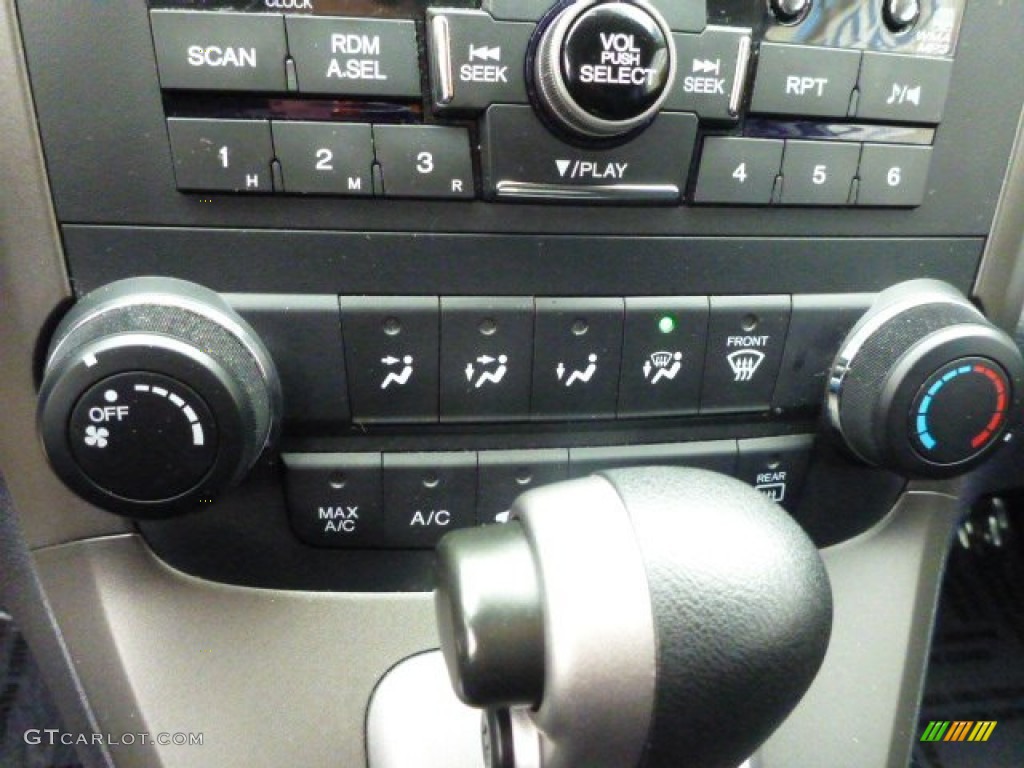 2011 CR-V SE 4WD - Polished Metal Metallic / Black photo #24