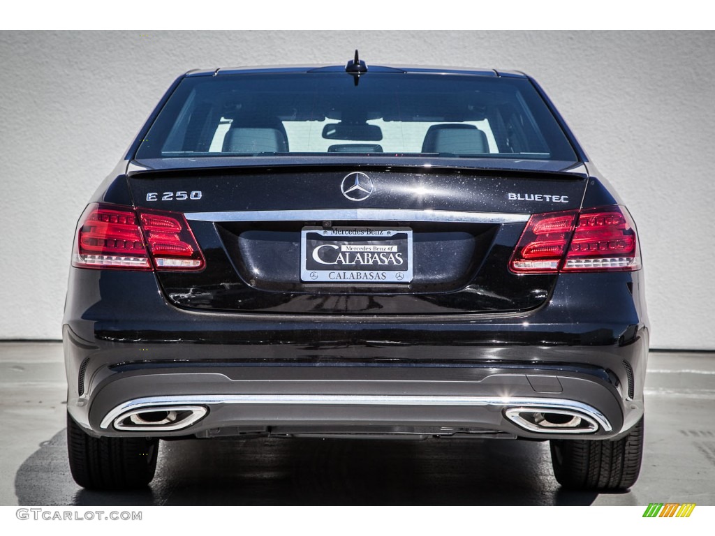 2014 E E250 BlueTEC Sedan - Black / Black photo #3