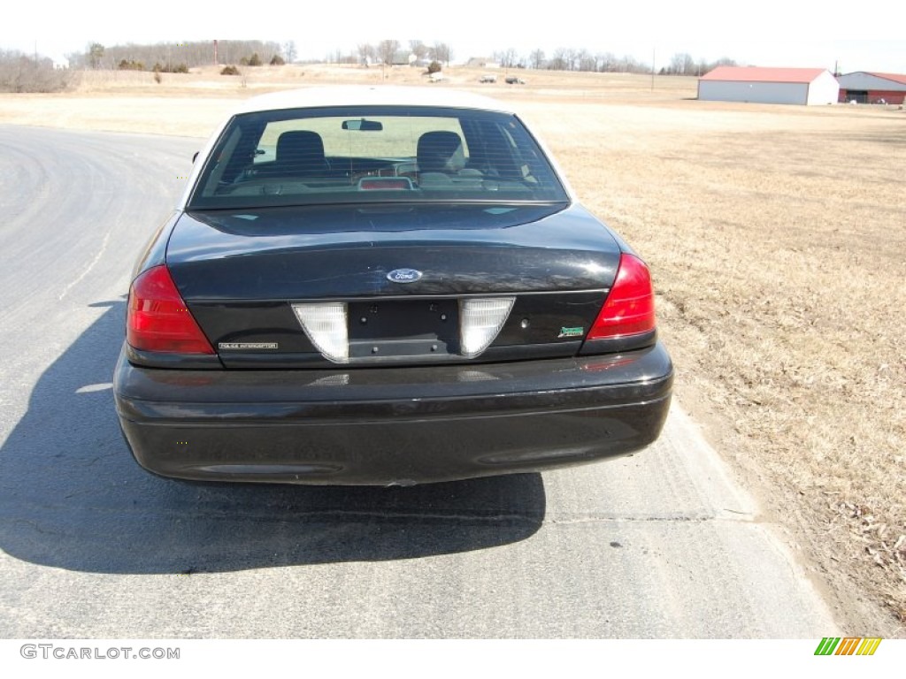 2009 Crown Victoria Police Interceptor - Black / Dark Charcoal photo #4