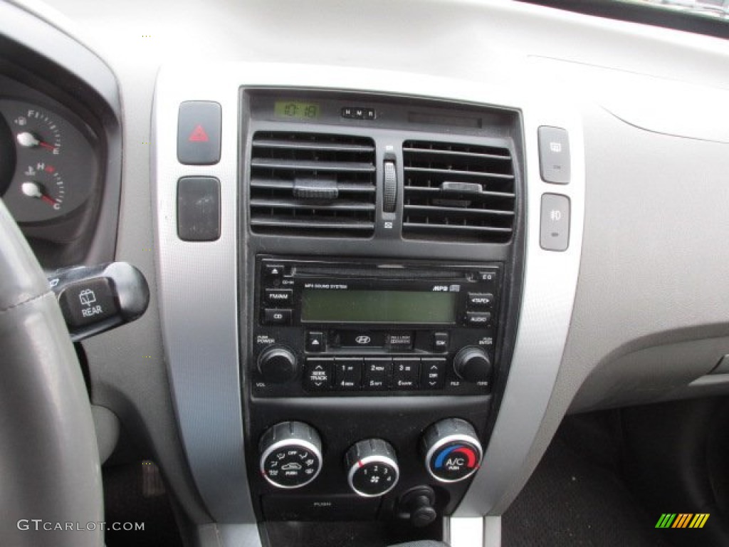 2007 Tucson SE 4WD - Alpine Frost Blue Metallic / Gray photo #18