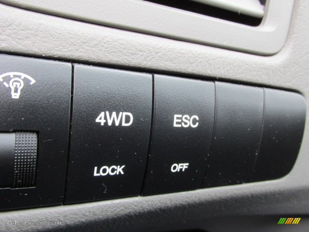 2007 Tucson SE 4WD - Alpine Frost Blue Metallic / Gray photo #19