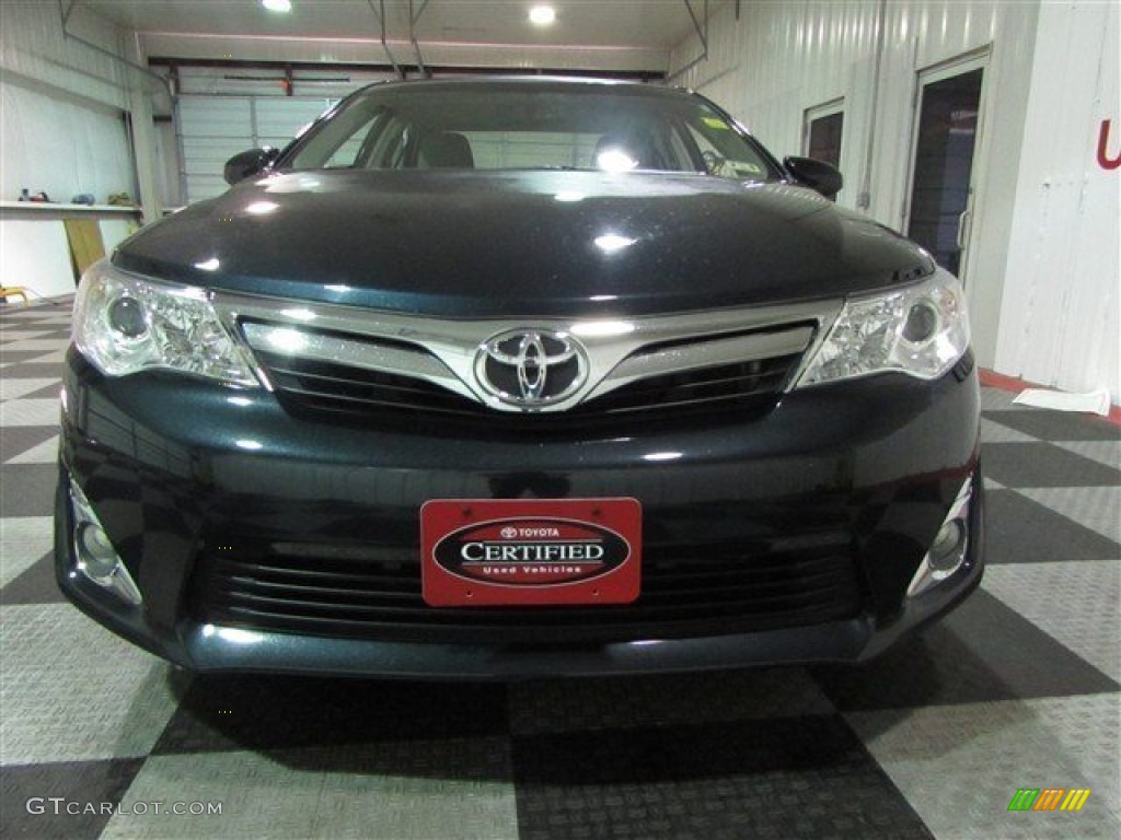 2014 Camry XLE - Attitude Black Metallic / Ash photo #2