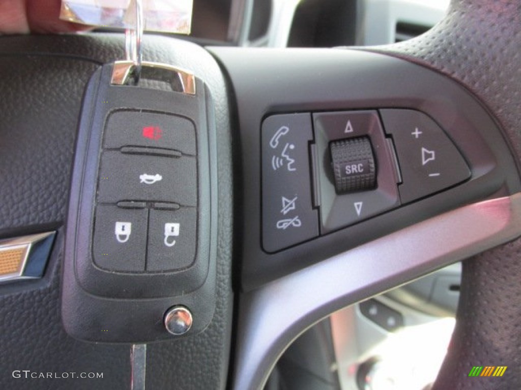2014 Chevrolet Sonic LS Sedan Controls Photos