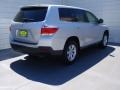 Classic Silver Metallic - Highlander  Photo No. 4