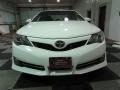 Super White - Camry SE Photo No. 2