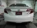 Super White - Camry SE Photo No. 5