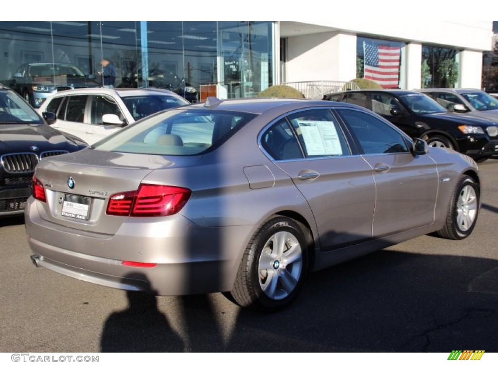 2013 5 Series 528i xDrive Sedan - Cashmere Silver Metallic / Venetian Beige photo #3