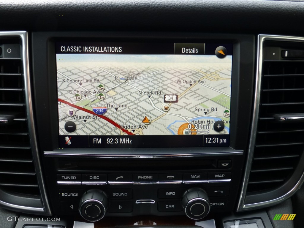 2012 Porsche Panamera 4S Navigation Photos