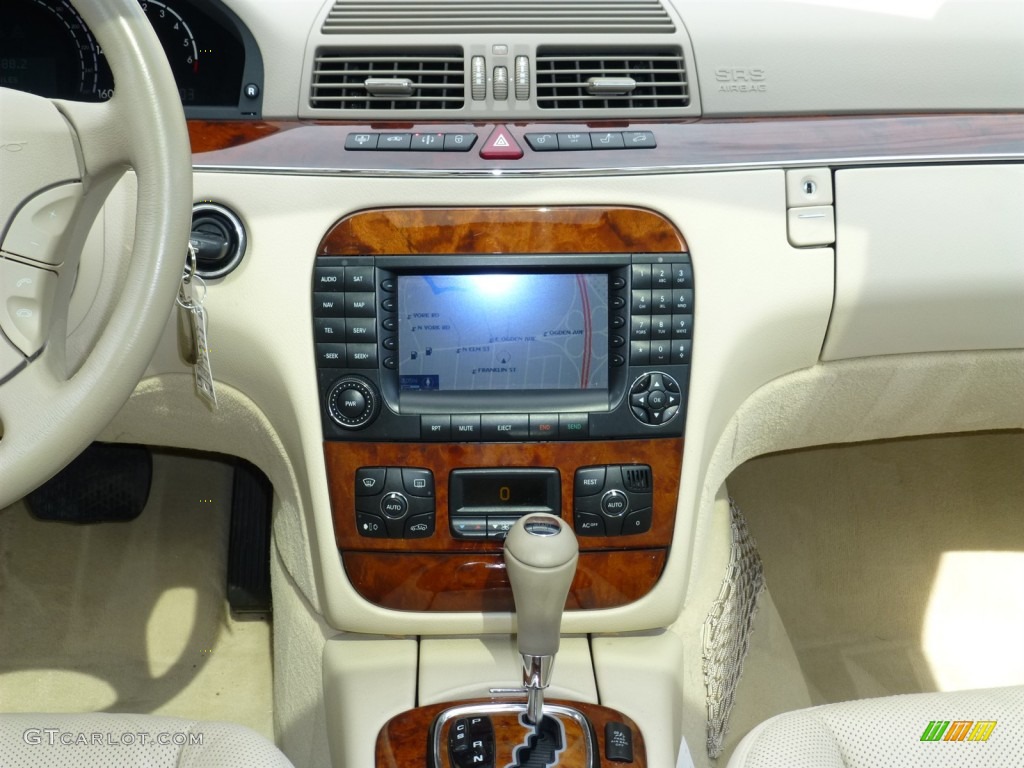 2006 Mercedes-Benz S 500 4Matic Sedan Controls Photo #91577479