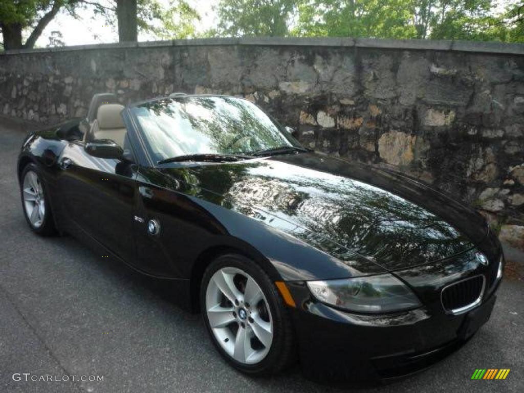 2006 Z4 3.0i Roadster - Jet Black / Beige photo #1