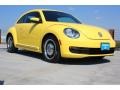 2012 Saturn Yellow Volkswagen Beetle 2.5L #91559251