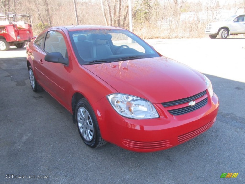 2010 Cobalt LS Coupe - Victory Red / Gray photo #7