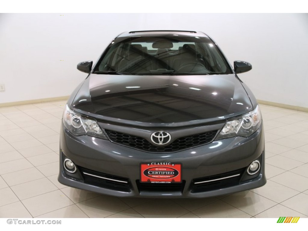 2012 Camry SE V6 - Magnetic Gray Metallic / Black/Ash photo #2