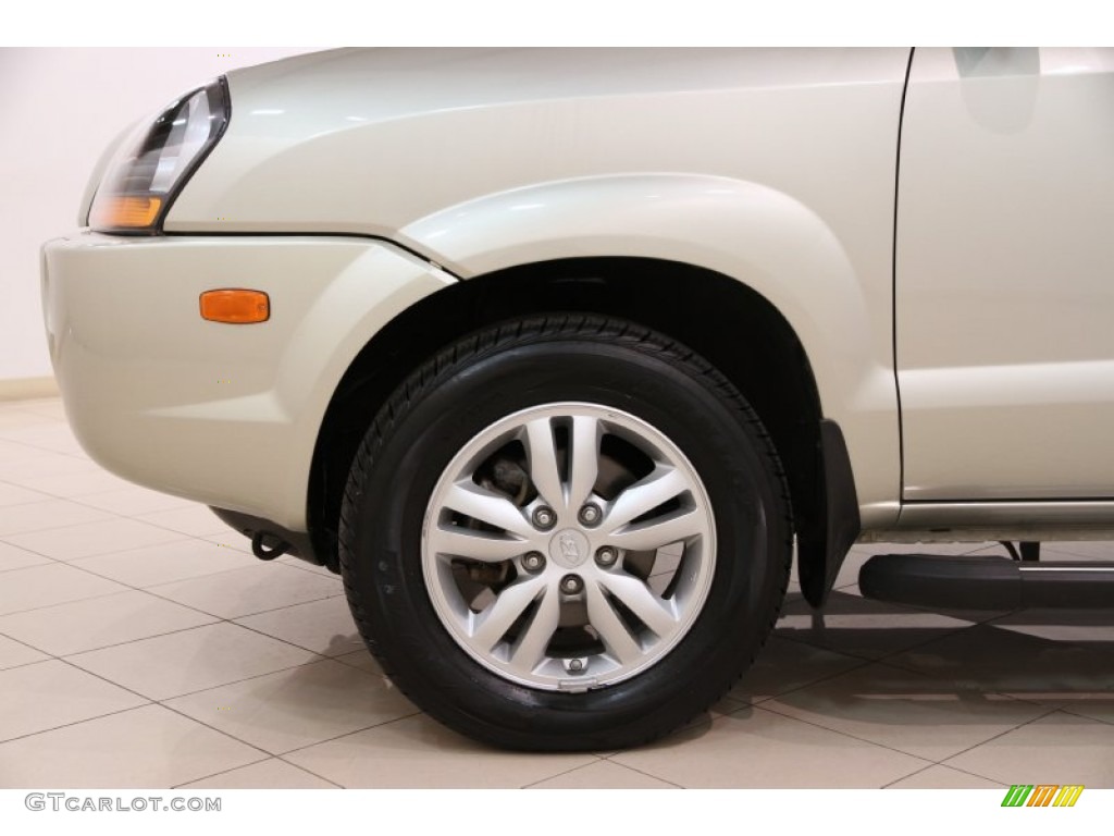 2009 Tucson GLS - Desert Sage / Beige photo #17