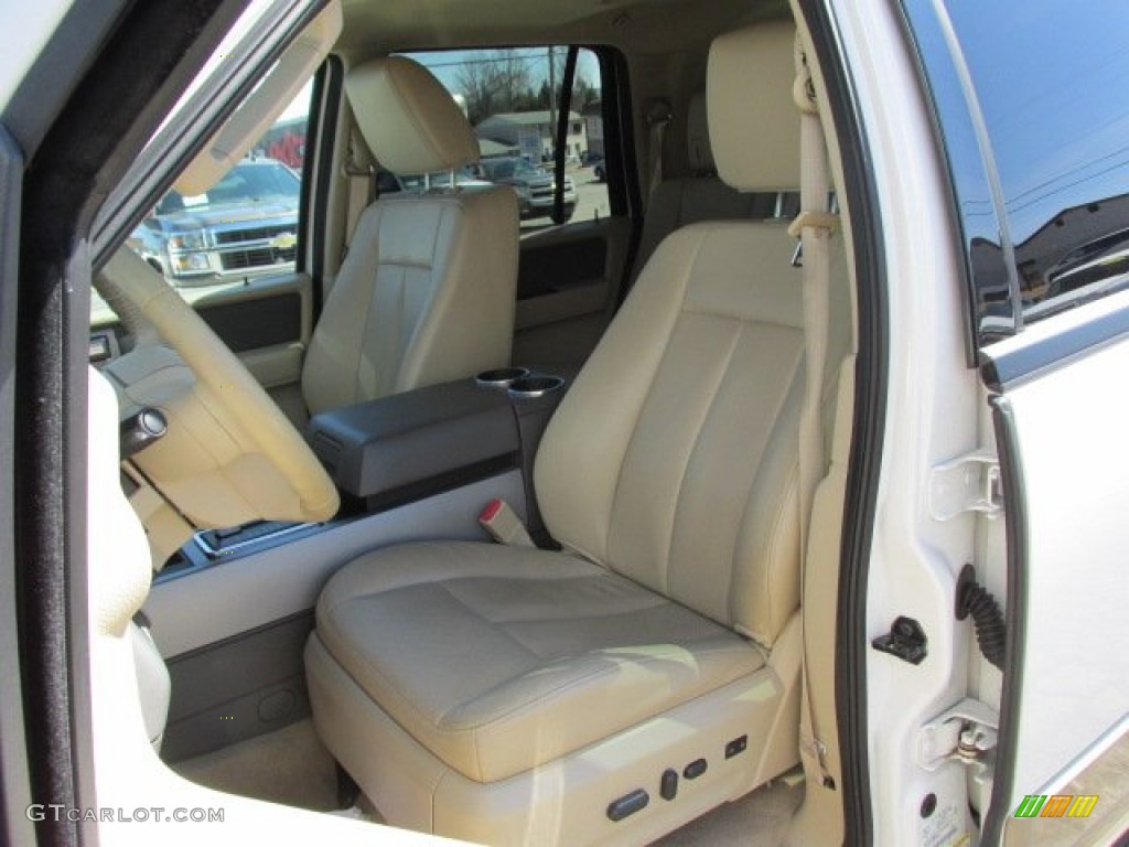 2011 Expedition XLT 4x4 - Oxford White / Camel photo #15
