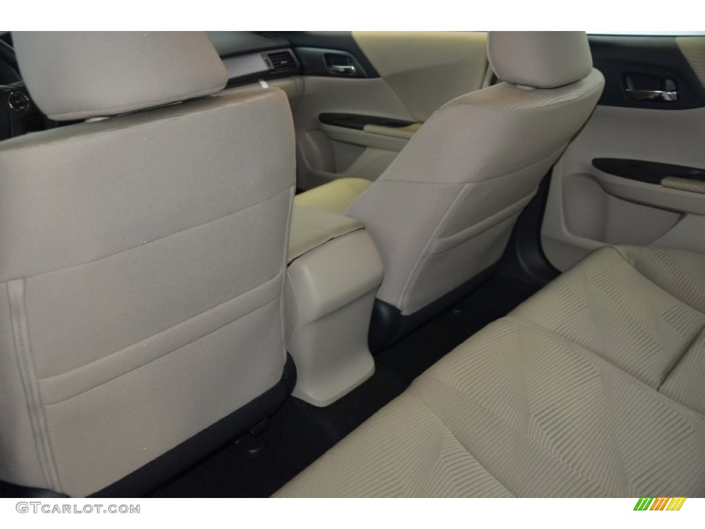 2014 Accord LX Sedan - Crystal Black Pearl / Ivory photo #26