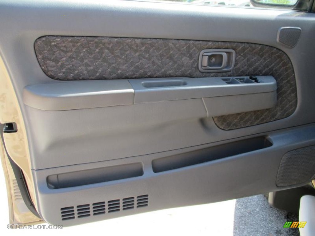 2001 Xterra SE V6 - Gold Rush Metallic / Sage photo #12