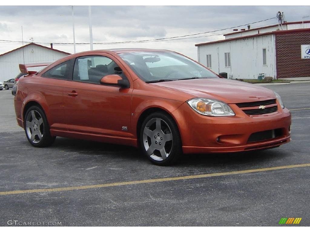 2006 Cobalt SS Supercharged Coupe - Sunburst Orange Metallic / Ebony photo #7