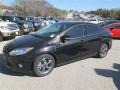 Tuxedo Black - Focus SE Sedan Photo No. 1