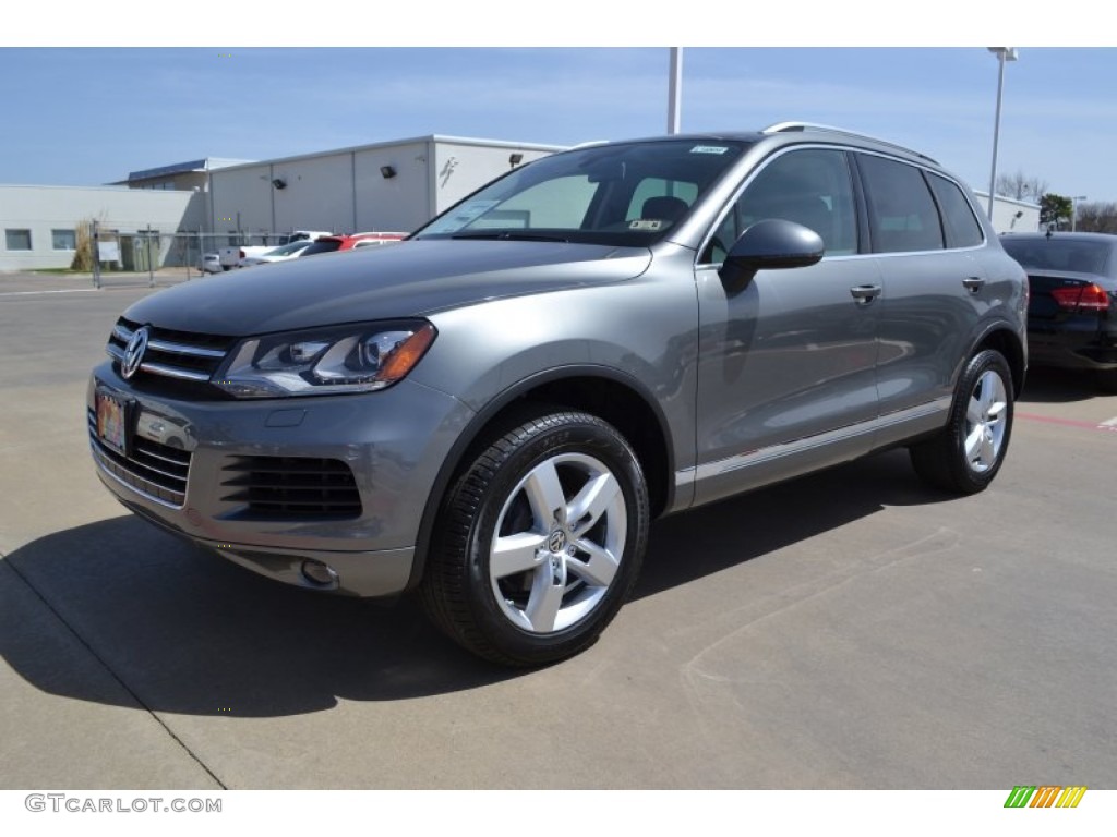 2014 Canyon Gray Metallic Volkswagen Touareg V6 Lux 4Motion 91598975