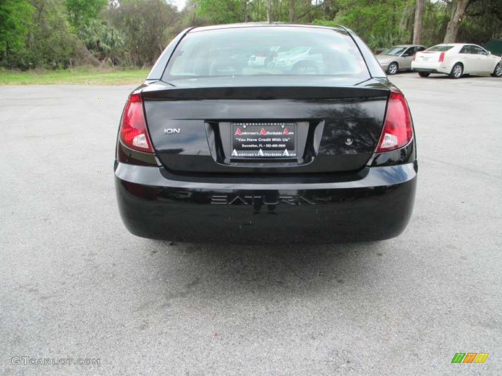 2003 ION 2 Sedan - Black / Tan photo #4