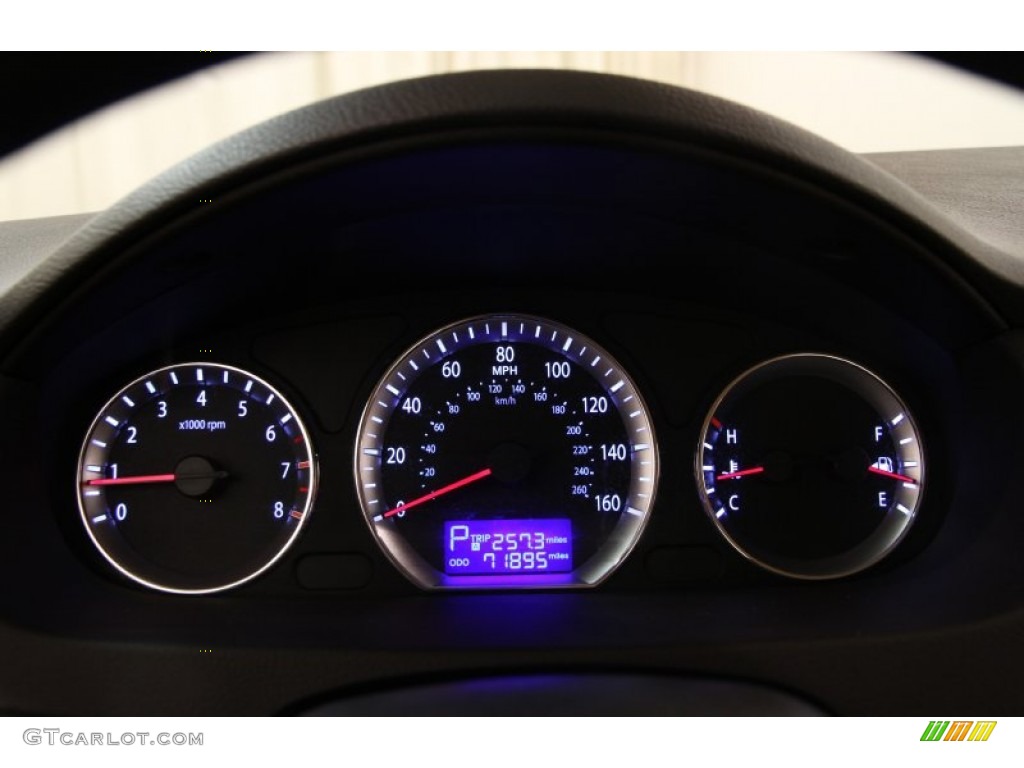 2010 Hyundai Sonata GLS Gauges Photos