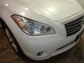 Moonlight White - M 37x AWD Sedan Photo No. 8
