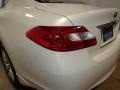 Moonlight White - M 37x AWD Sedan Photo No. 12
