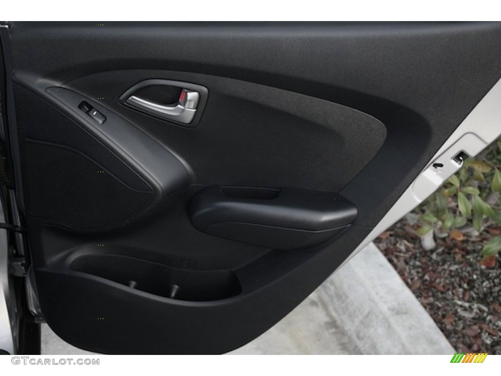 2011 Tucson GL - Graphite Gray / Black photo #26