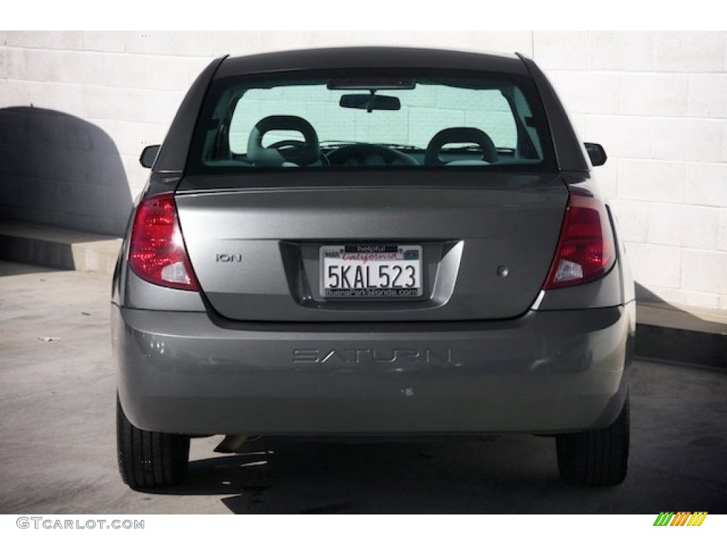 2004 ION 3 Sedan - Storm Grey / Grey photo #11