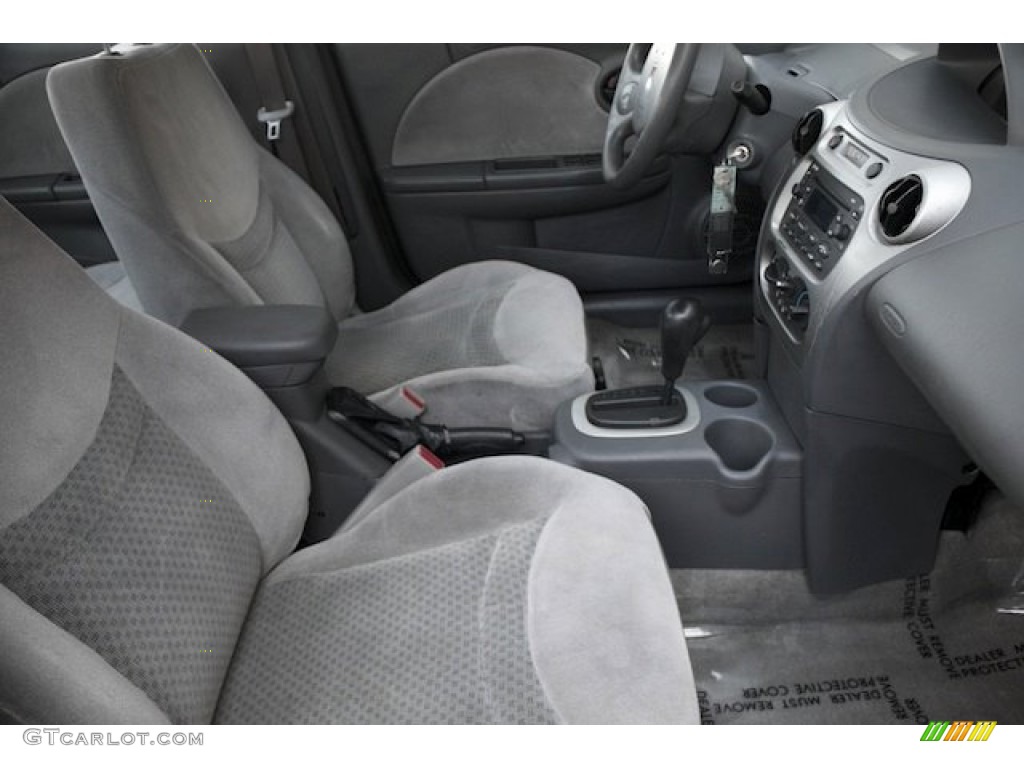 2004 ION 3 Sedan - Storm Grey / Grey photo #19
