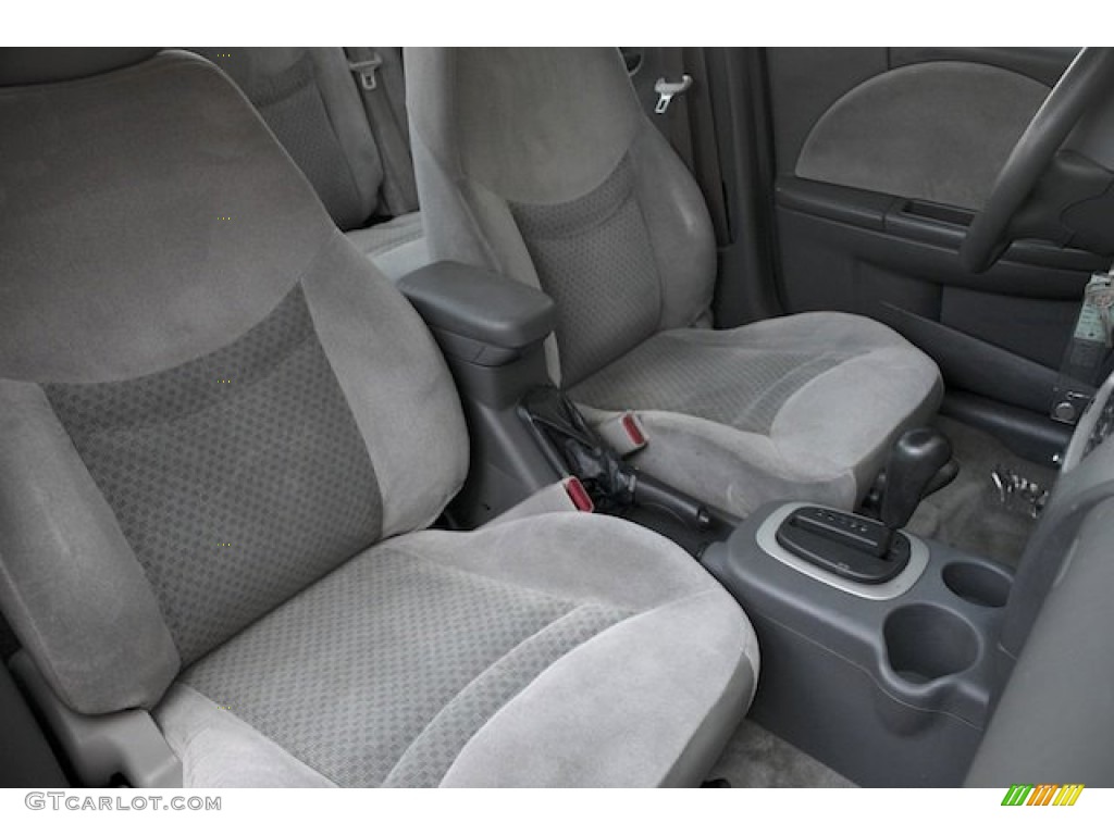 2004 ION 3 Sedan - Storm Grey / Grey photo #21