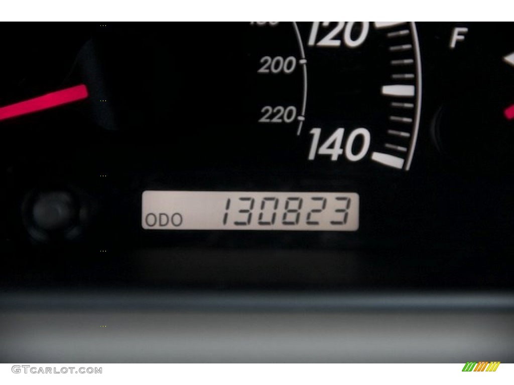 2006 Camry XLE V6 - Super White / Taupe photo #7