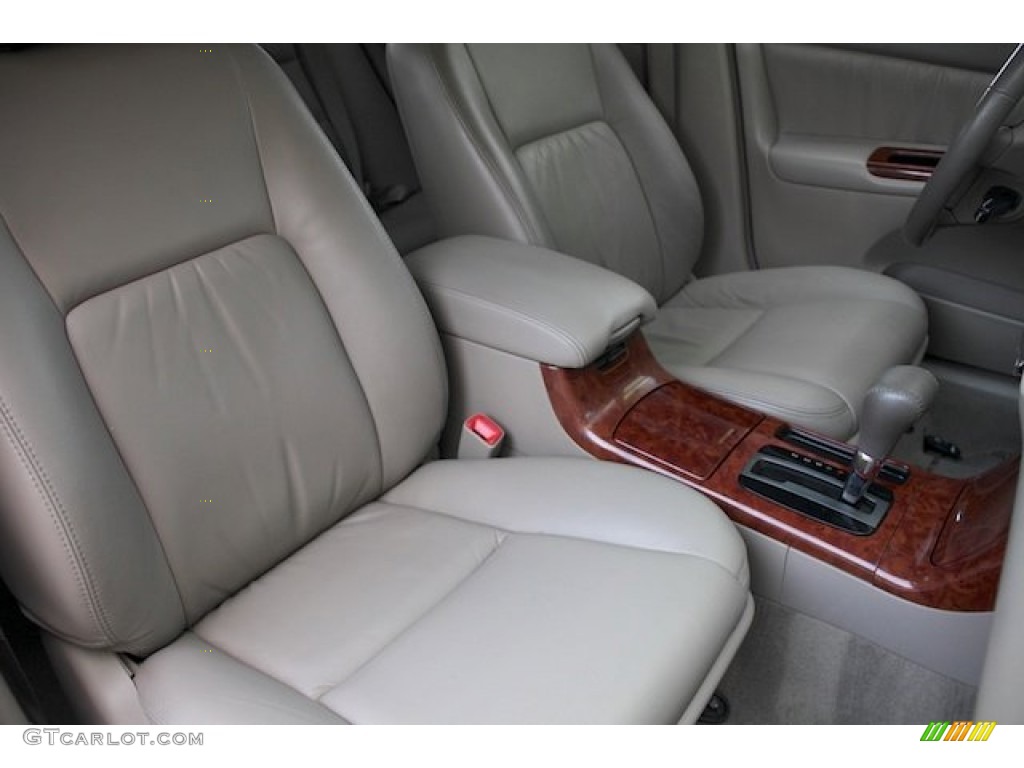 2006 Camry XLE V6 - Super White / Taupe photo #22