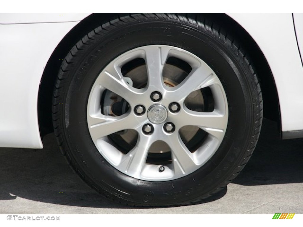 2006 Camry XLE V6 - Super White / Taupe photo #31