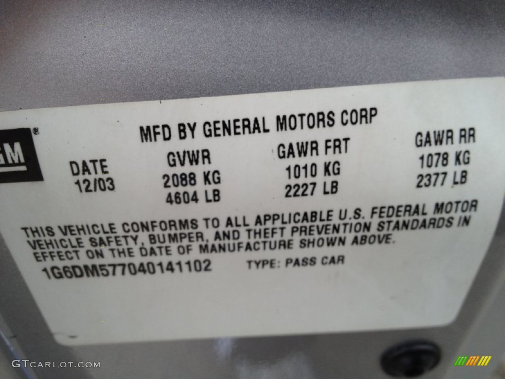 2004 CTS Sedan - Light Platinum / Light Gray/Ebony photo #25