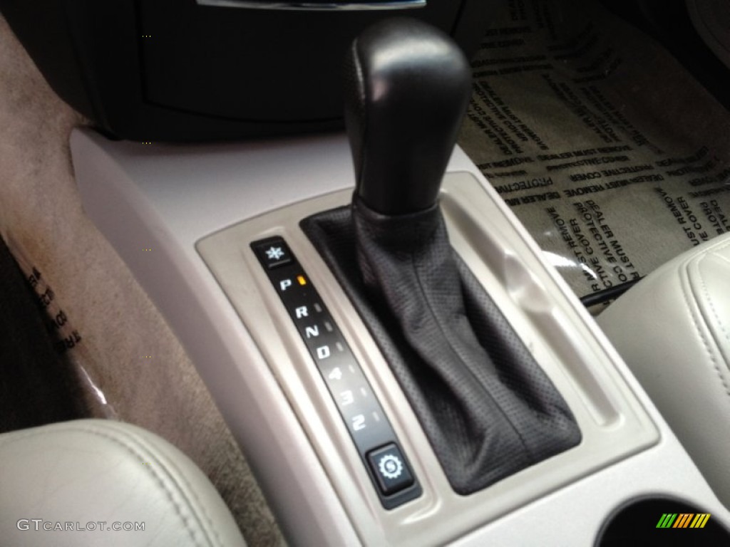 2004 CTS Sedan - Light Platinum / Light Gray/Ebony photo #27