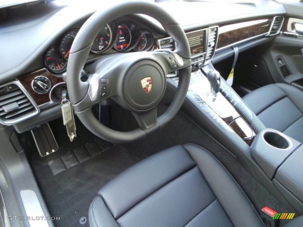 Black Interior 2014 Porsche Panamera Turbo Executive Photo #91614723