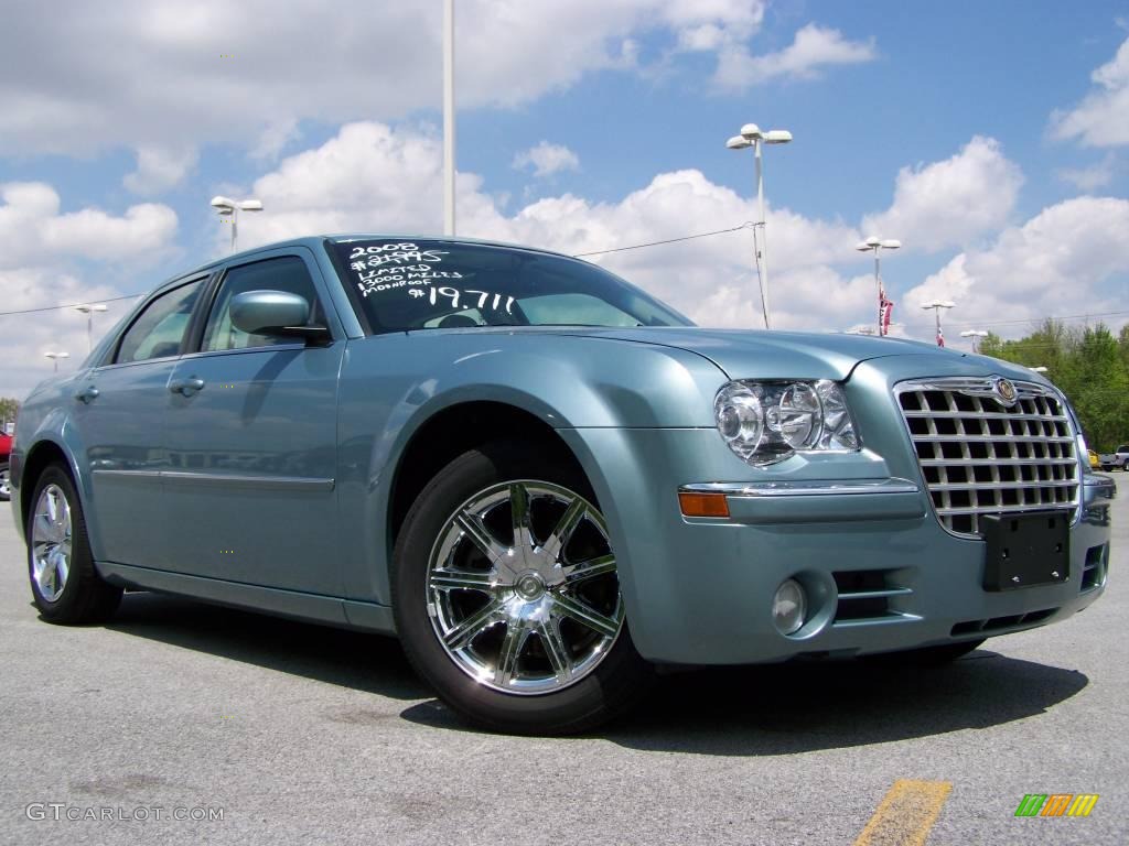 Clearwater Blue Pearl Chrysler 300