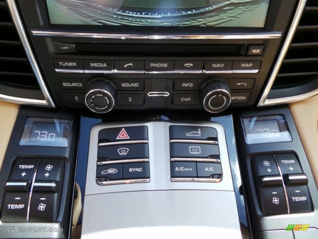 2014 Porsche Panamera S E-Hybrid Controls Photo #91615860