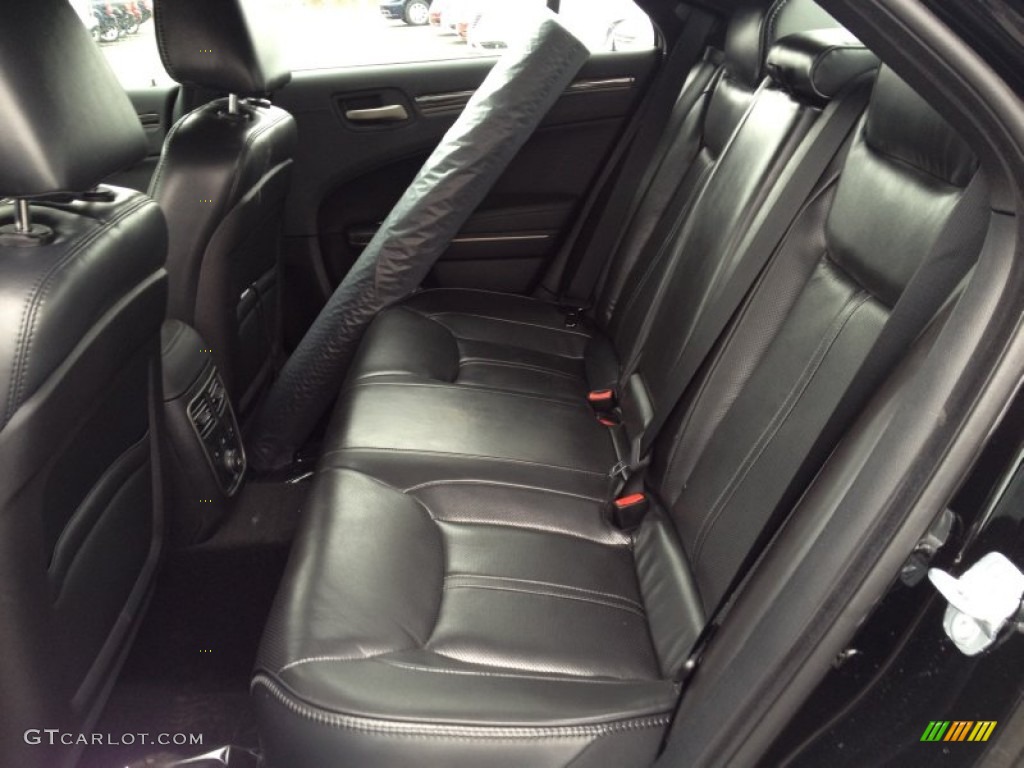 2014 Chrysler 300 John Varvatos Limited Edition AWD Rear Seat Photo #91616838