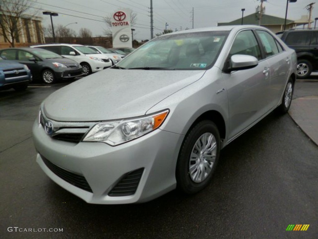 2013 Camry Hybrid LE - Classic Silver Metallic / Light Gray photo #3