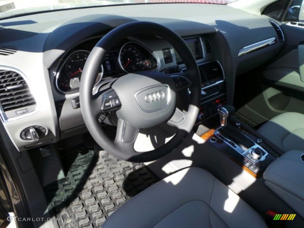 2014 Audi Q7 3.0 TFSI quattro Limestone Gray Dashboard Photo #91618998
